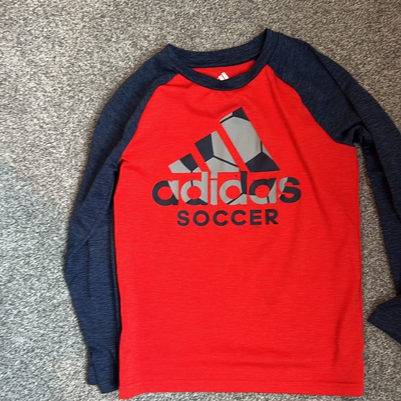 Adidas and assorted long sleeve bundle - Picture 5 of 11
